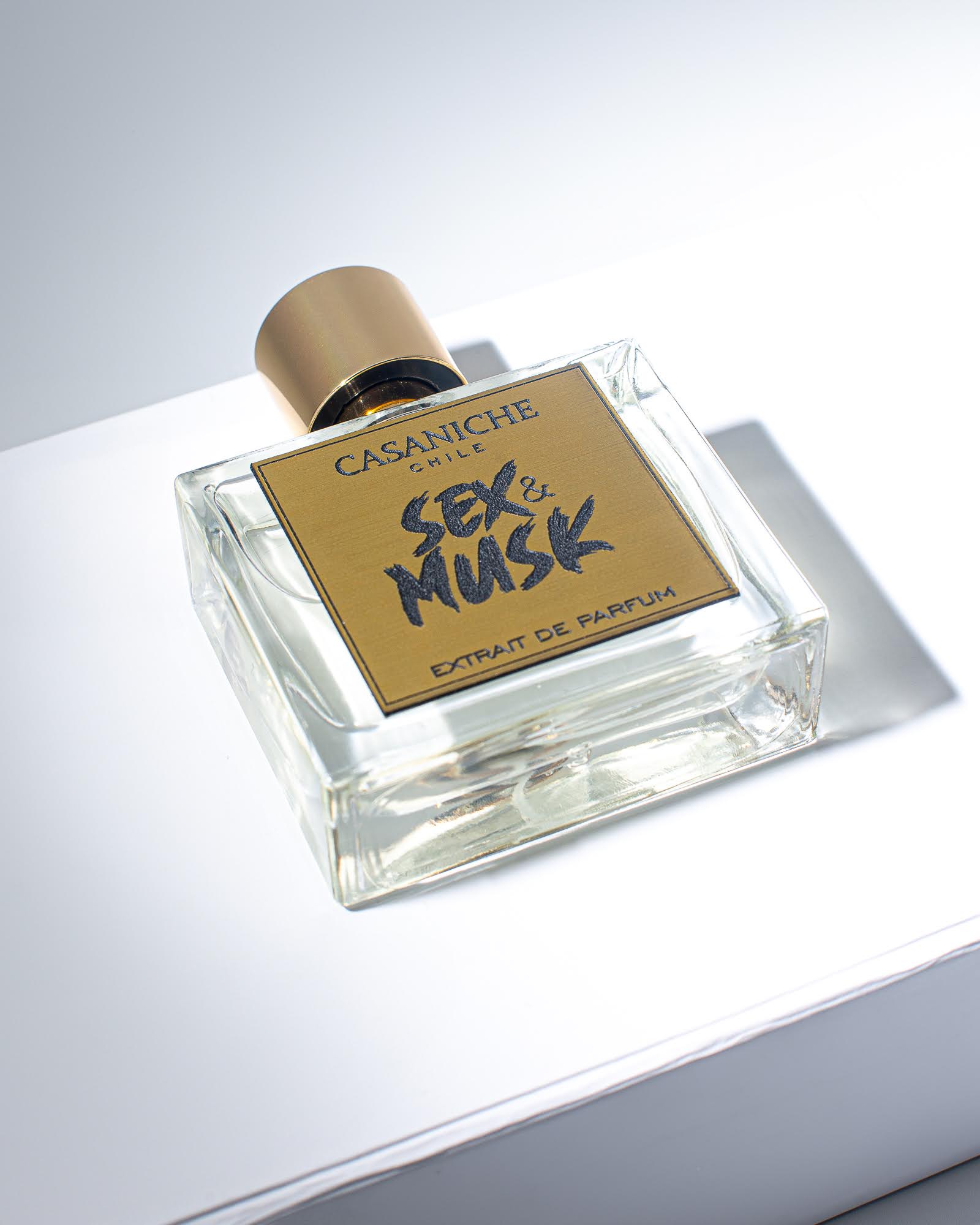 SEX & MUSK